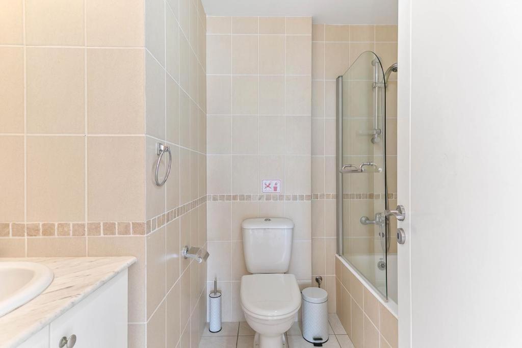 Penthouse Carina Apartment Paphos Ngoại thất bức ảnh