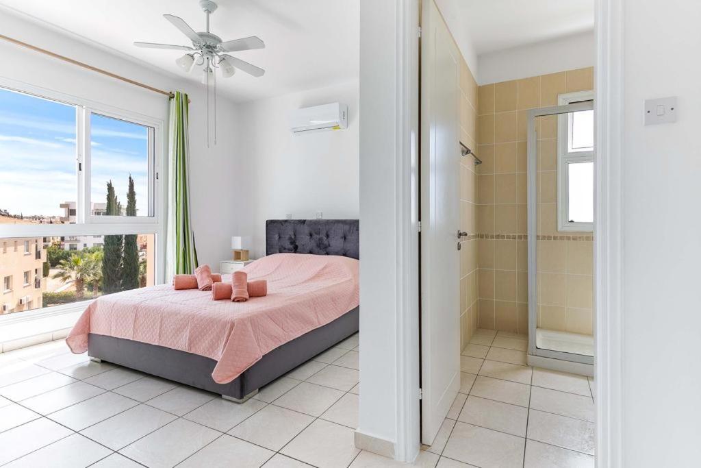 Penthouse Carina Apartment Paphos Ngoại thất bức ảnh